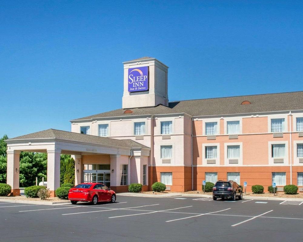 Wingate By Wyndham Dublin Near Claytor Lake State Park Exterior foto
