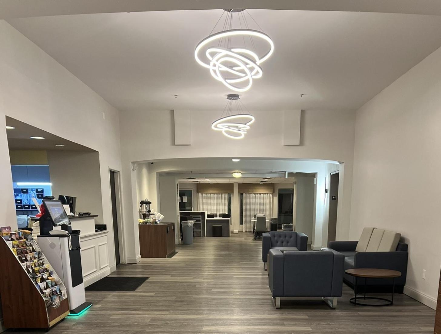 Wingate By Wyndham Dublin Near Claytor Lake State Park Exterior foto